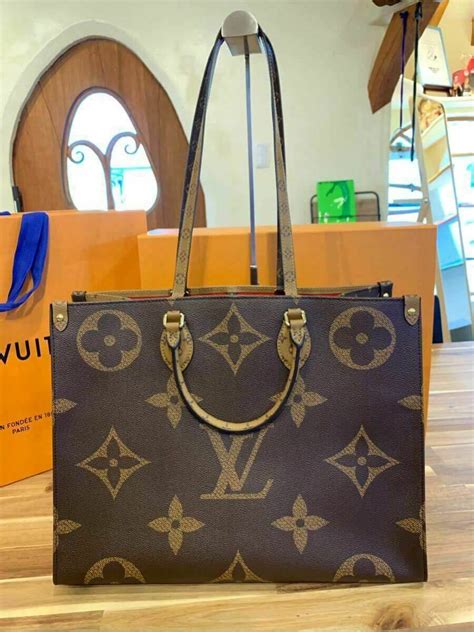 cabas on the go louis vuitton|louis vuitton onthego monogram.